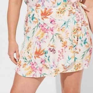 Torrid Textured Heather Wrap Skort